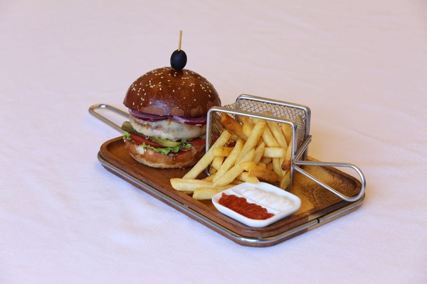 Chicken Cheese Burger